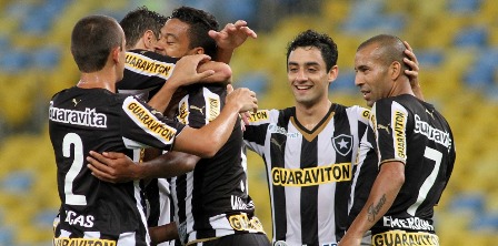 Leia mais sobre o artigo “Mineirinho do Fogão”, juiz-forano Daniel faz 3 gols e comanda 6 a 0 sobre Criciúma