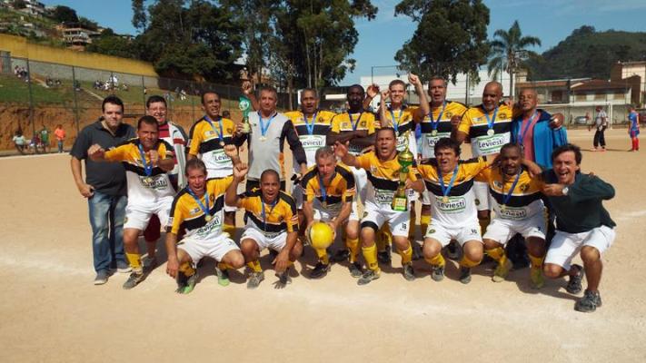 Leia mais sobre o artigo Montanhês, Uberabinha e Flor da Esquina são campeões na Copa JF de Futebol Amador