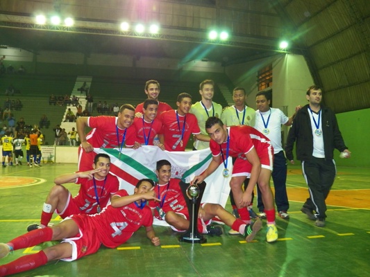 Leia mais sobre o artigo É campeão! No juvenil, Prefeitura de Goianá vence Copa Prefeitura Bahamas de Futsal