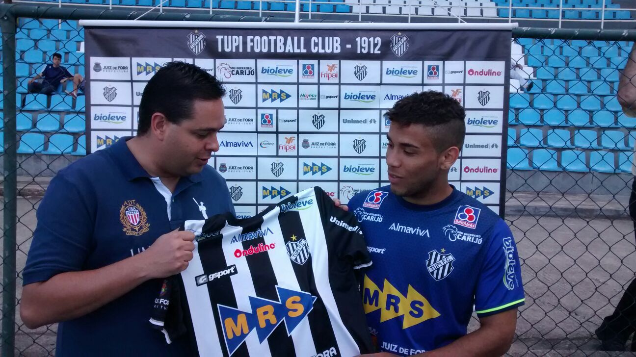 Leia mais sobre o artigo Carijó tem quarta “cheia”: Ademilson volta em jogo-treino e clube apresenta novo atacante