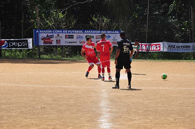 Leia mais sobre o artigo Copa Prefeitura Bahamas de Futebol Amador 2014: resultados do Boletim 6 e rodada do Boletim 7