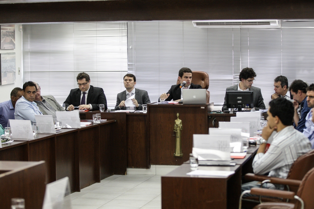 Leia mais sobre o artigo Mineiro mantém fórmula, começa em fevereiro e anuncia fundo para arbitragem