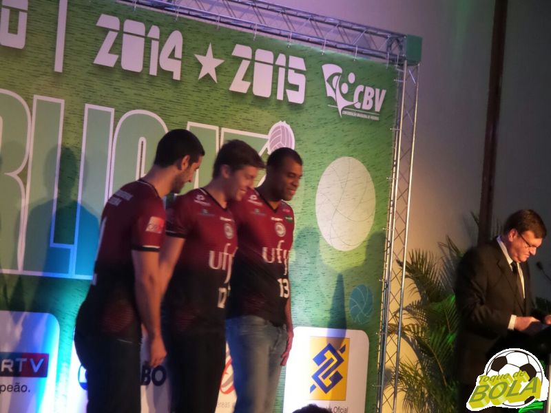 Leia mais sobre o artigo Com UFJF e Toque, abertura da Superliga 2014/2015 apresenta equipes. Veja fotos