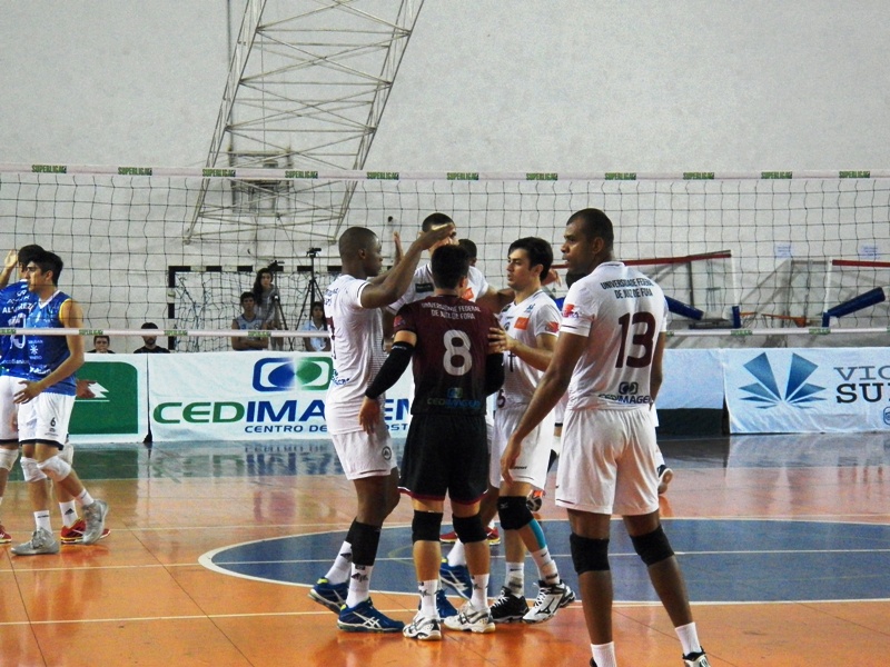 Leia mais sobre o artigo UFJF inicia returno da Superliga no Sul, contra o Canoas. Jogo é antecipado para 18h