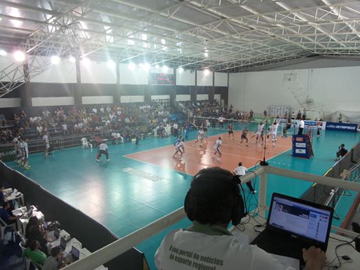 Leia mais sobre o artigo Com virada espetacular no segundo set, UFJF brilha e vence Ziober Maringá por 3 sets a 0