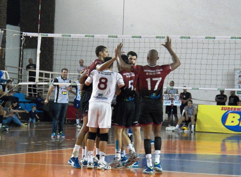 Leia mais sobre o artigo Vôlei UFJF tem histórico positivo contra Montes Claros, adversário desta terça