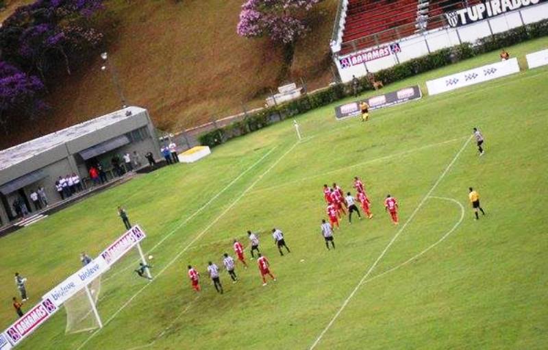 Leia mais sobre o artigo Dramático: Tupi faz 2 a 1 no Tombense com gol de falta no último minuto