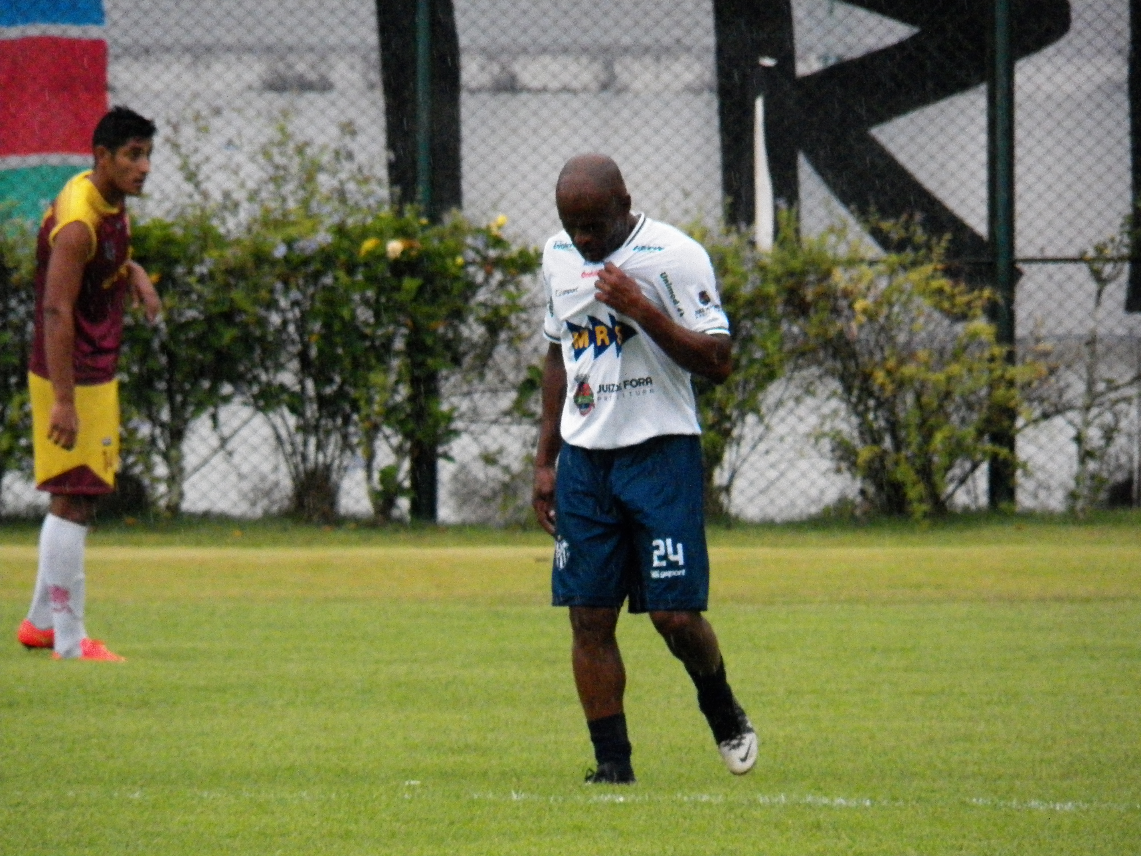 Leia mais sobre o artigo Exclusivo: Ademilson abre o jogo sobre ação, problema de saúde, pensão e permanência