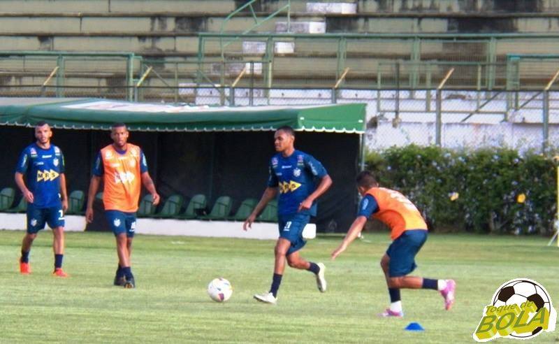 Leia mais sobre o artigo Aniversariante do dia, Rafael Assis pede “um gol e a vitória” de presente