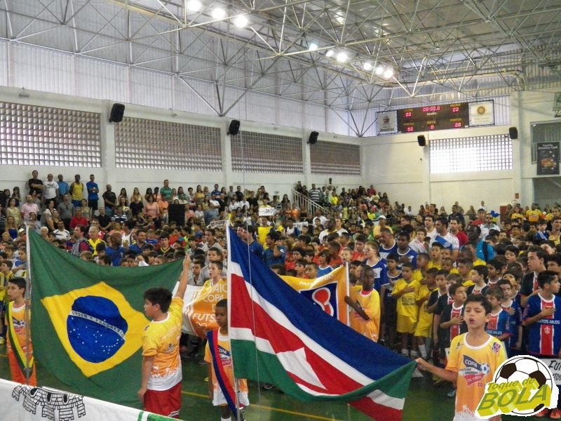 Leia mais sobre o artigo Copa Prefeitura Bahamas de Futsal: veja programação do Boletim 7 e nova rodada dos Iniciantes