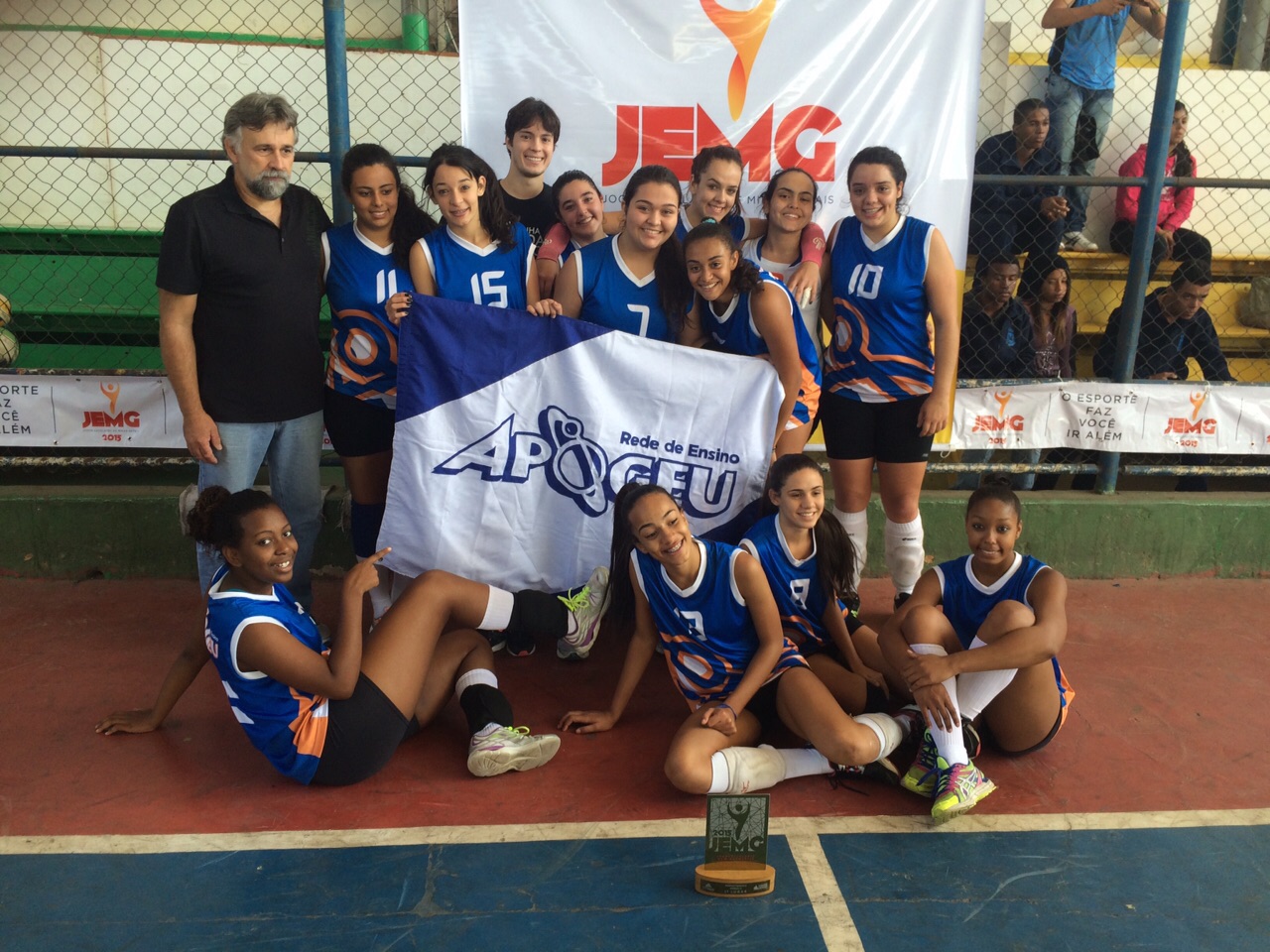 Leia mais sobre o artigo Granbery e Apogeu são campeões da Etapa Regional do JEMG. Nyrce leva prata