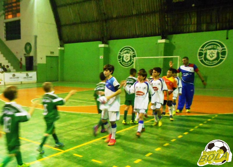 Leia mais sobre o artigo Exclusivo: vídeos do Toque de Bola e os pênaltis decisivos do futsal