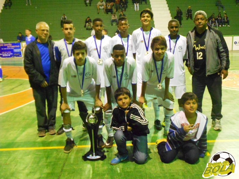 Leia mais sobre o artigo Copa Prefeitura Bahamas de Futsal: EF Gérson Willian goleia e é campeão infantil