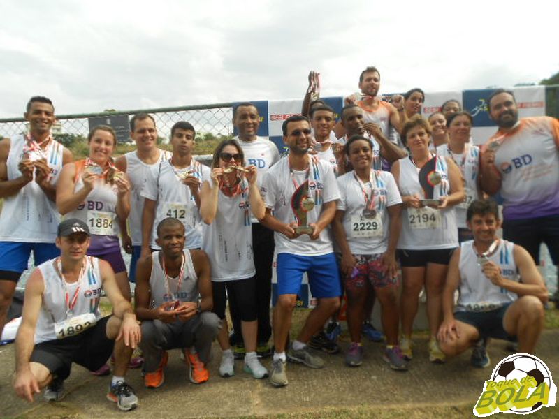 Leia mais sobre o artigo Jogos Sesi JF: BD é a grande campeã do Atletismo. Veja galeria de fotos