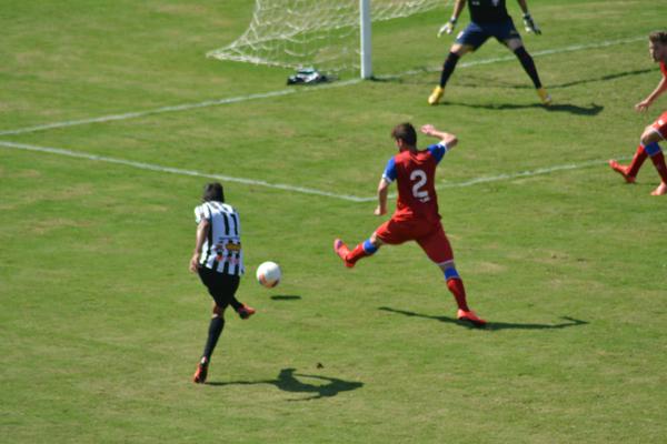Leia mais sobre o artigo Daniel Morais presenteia torcida carijó no Dia dos Pais: 1 a 0 em Guaratinguetá. Tupi retoma vice-liderança
