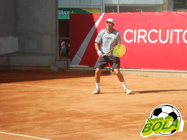 Leia mais sobre o artigo Etapa regional de tênis de campo fecha em grande estilo os Jogos Sesi Juiz de Fora 2015. Veja galeria de fotos