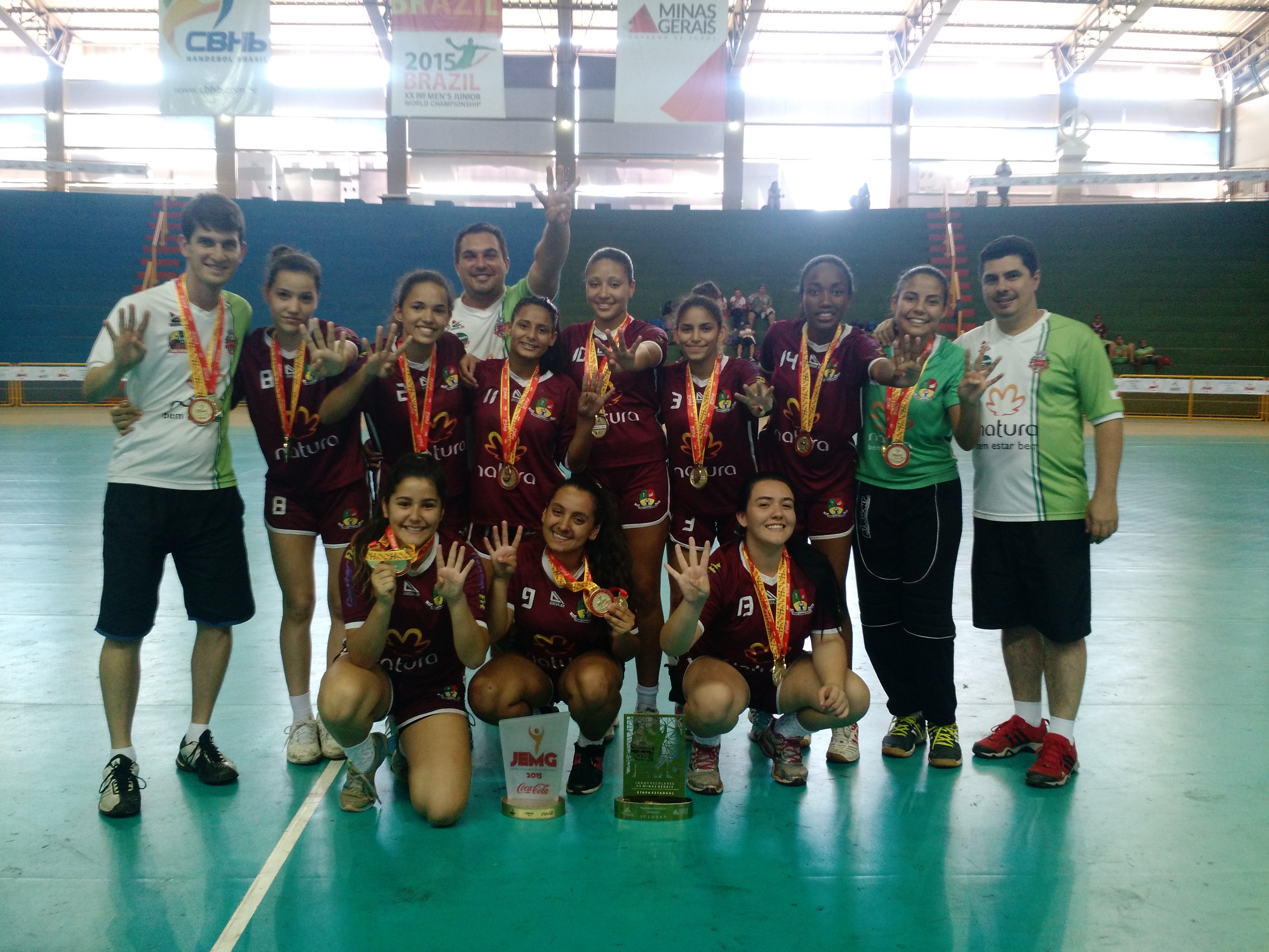 Leia mais sobre o artigo Etapa Estadual dos Jogos Escolares de Minas Gerais: Matias Barbosa é tetra no handebol feminino