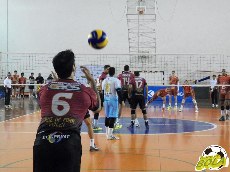 Leia mais sobre o artigo Pontuar e secar: JF Vôlei encara Montes Claros por classificação no Mineiro