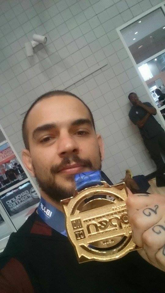 Leia mais sobre o artigo Juizforano Guto Neto conquista título de jiu-jitsu nos Estados Unidos