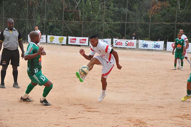 Leia mais sobre o artigo Copa Prefeitura Bahamas de Futebol Amador: veja tabela e classificação da Zona Rural. Sai o Boletim 4