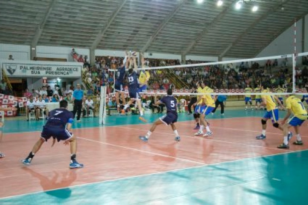 Leia mais sobre o artigo Vôlei UFJF perde duas para o Minas e mira estreia em casa