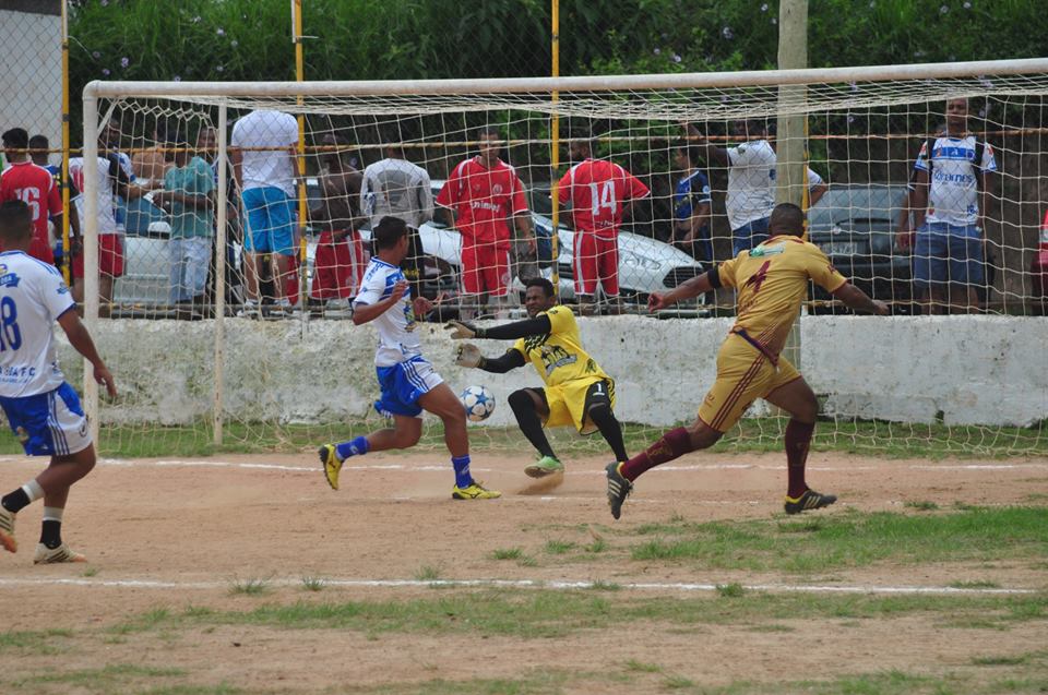 Leia mais sobre o artigo Copa Prefeitura Bahamas de Futebol Amador tem reta final adulta e semifinais