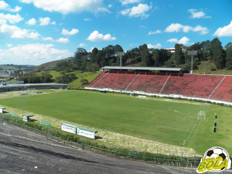 Leia mais sobre o artigo Especial Estádio Mário Helênio: obras, “gramado aprovado pela CBF” e prioridade ao Tupi. Veja fotos