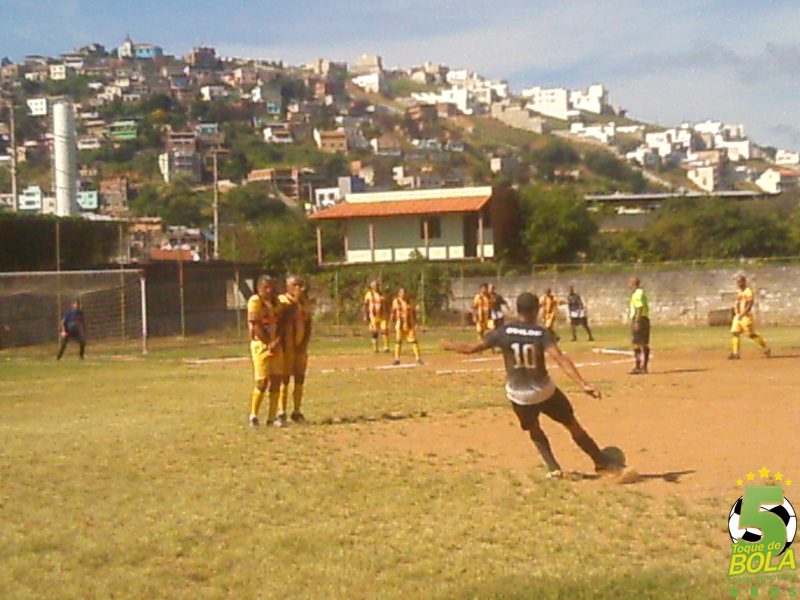 Leia mais sobre o artigo Copa JF de Futebol Amador: veja resultados com 109 gols e próximos jogos. Camisa 12 tem final adulta