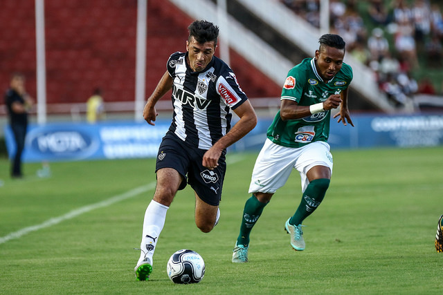 Leia mais sobre o artigo Estreias, gols de veteranos e baixo calão de massagista “dedurado” na súmula abrem o Mineiro