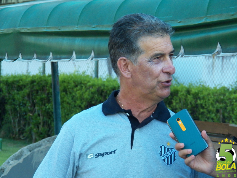 Leia mais sobre o artigo Drubscky pede apoio do torcedor e fala de reforços: “Não vamos ser omissos”