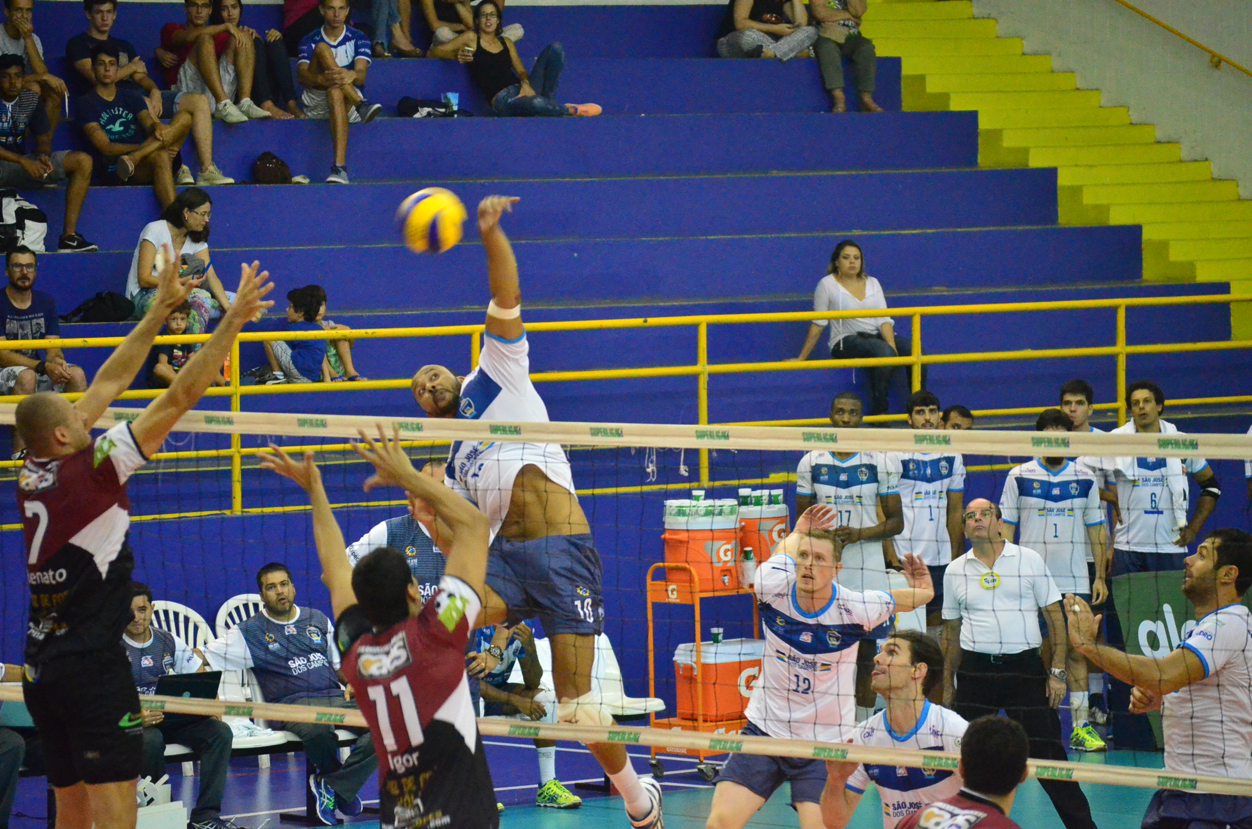 Leia mais sobre o artigo JF Vôlei perde a 18ª na Superliga e tem participação confirmada na seletiva
