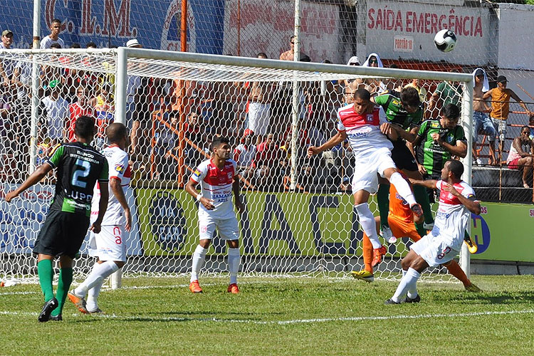 Leia mais sobre o artigo Ex-Carijós do Guarani estreiam com 3 a 0 sobre o América