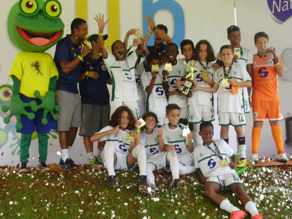 Leia mais sobre o artigo Sport Club Juiz de Fora disputa torneio internacional de Fut 7 sub-12 em Goiás e espera repetir brilho de 2015