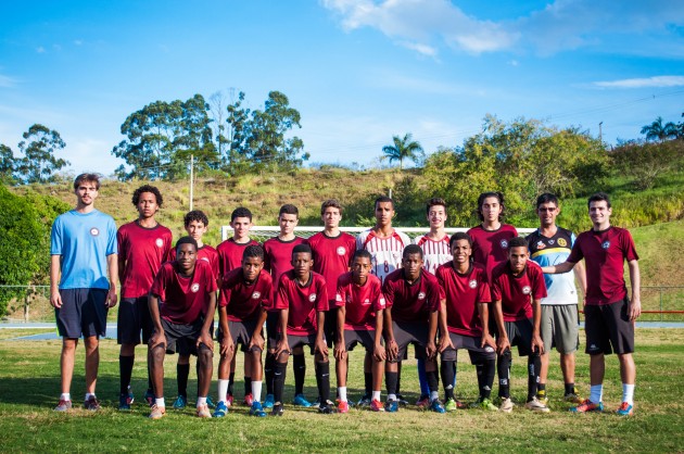 Leia mais sobre o artigo Sábado de futebol no Campus: Uberabinha/UFJF estreia no Campeonato Mineiro de Base