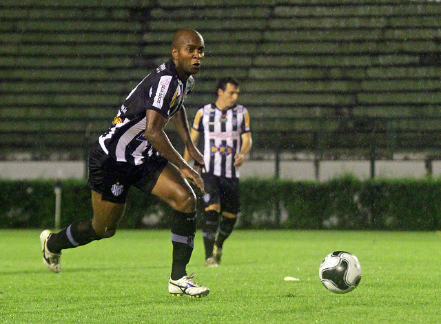 Leia mais sobre o artigo Entra-e-sai carijó: Rafael Jataí é mais um a deixar o Tupi em meio ao campeonato