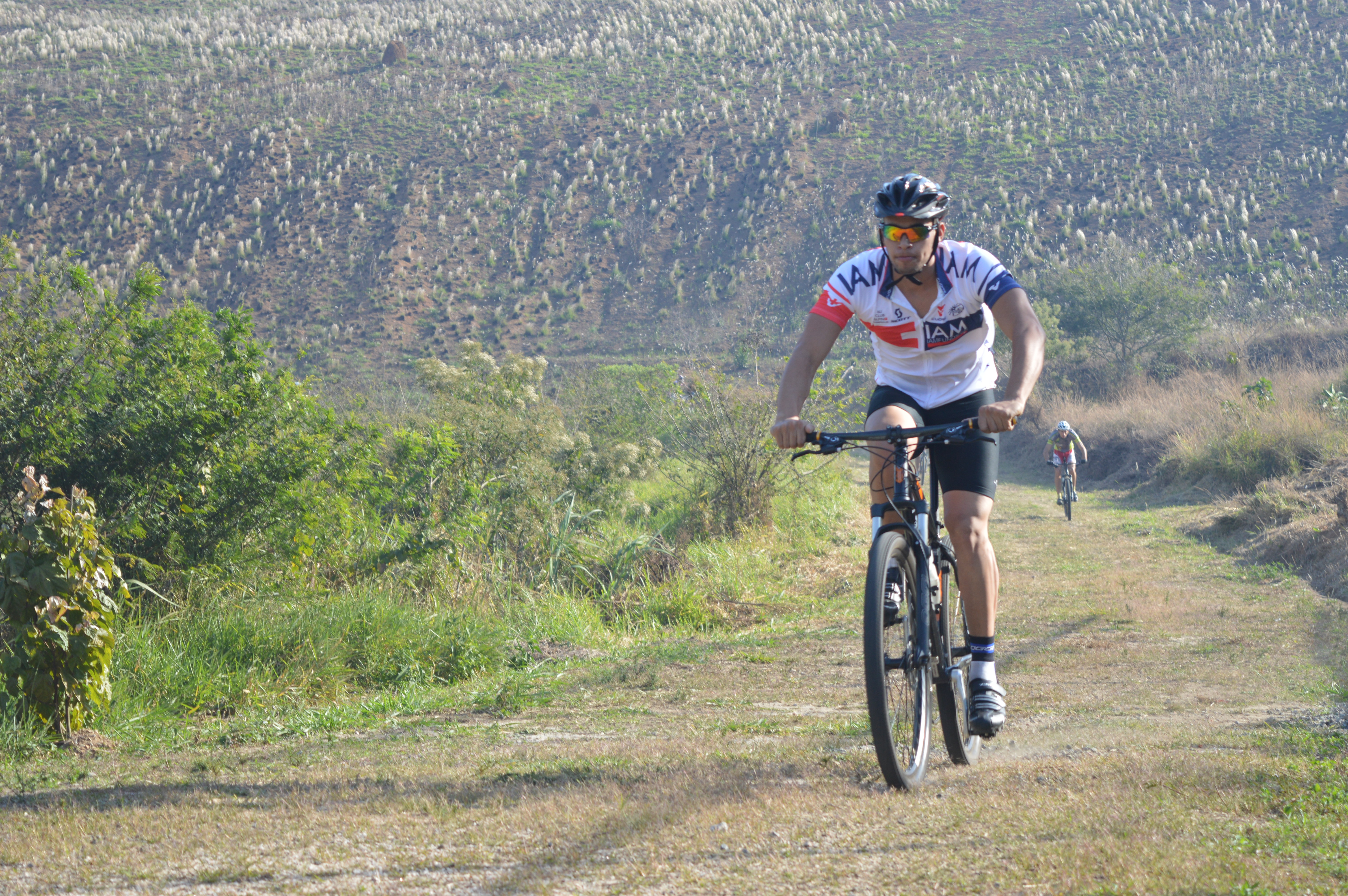 Leia mais sobre o artigo Ciclismo de montanha  e truco movimentam Jogos Sesi Juiz de Fora. Veja dezenas de fotos