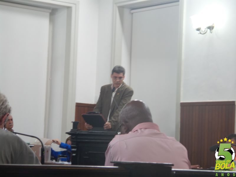Leia mais sobre o artigo O “jogo” segue. Projeto de lei que prevê apoio financeiro ao JF Vôlei ganha fôlego na Câmara Municipal