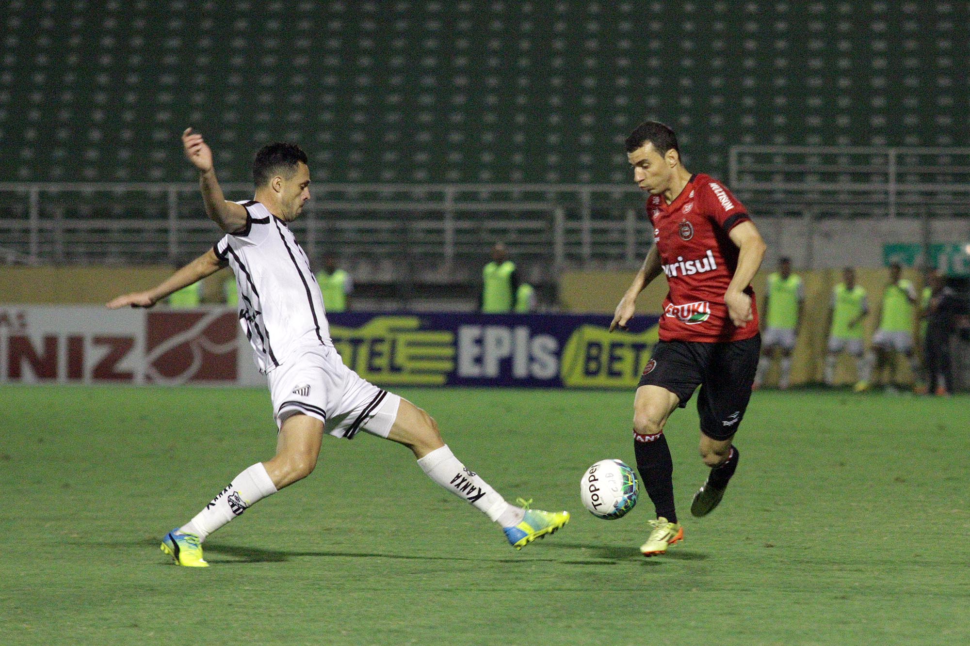 Leia mais sobre o artigo Bragantino tenta superar má fase em confronto direto contra o Tupi