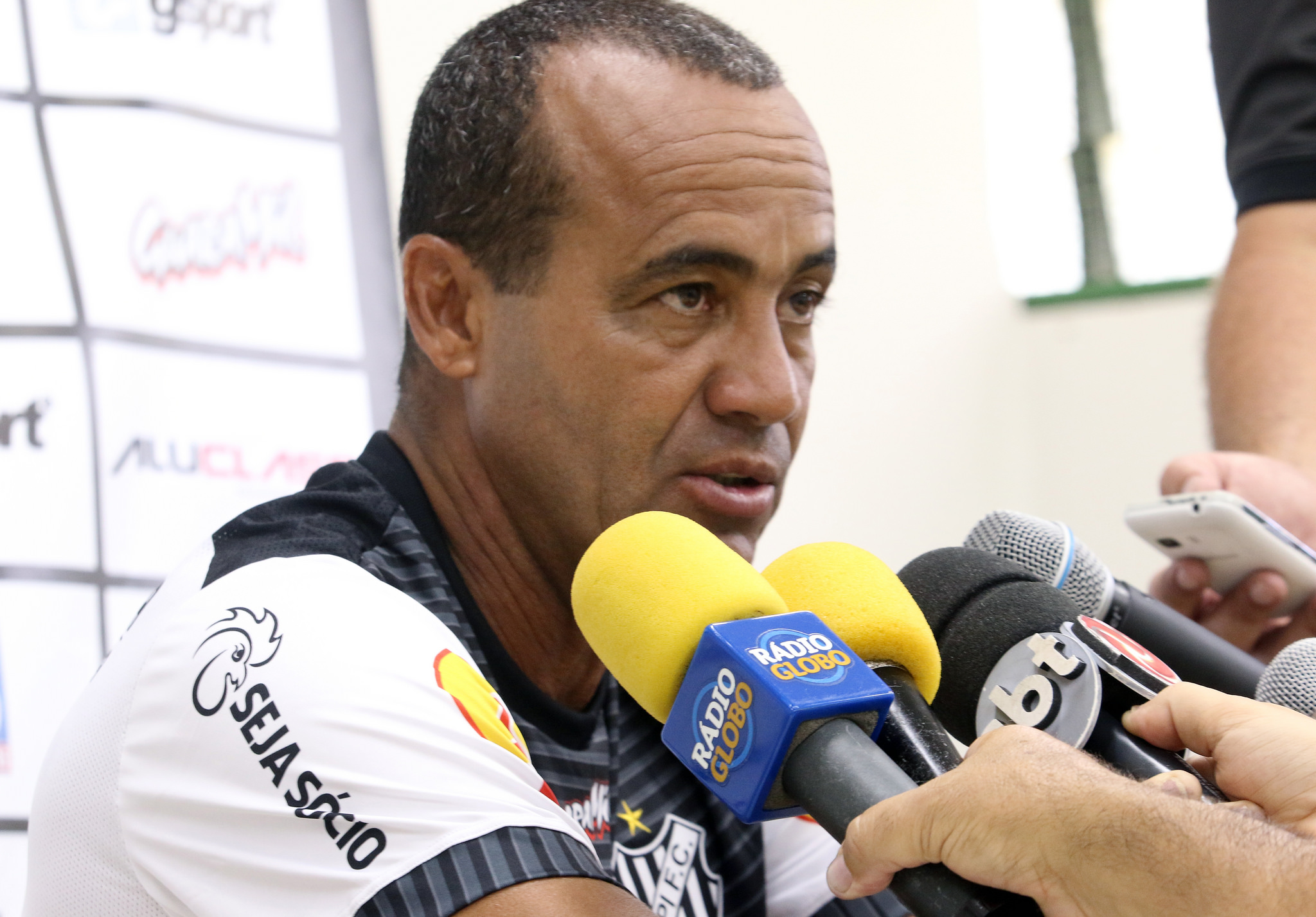 Leia mais sobre o artigo Aílton sem festa: “Contra a Caldense, se for dessa forma, a gente não ganha. Tem que ser além disso”