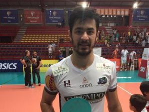 Leia mais sobre o artigo JF Vôlei: Rodrigo curte bom momento, espera jogão sábado e garante que não vai “dar bolo” no bolo