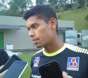 Leia mais sobre o artigo Sequência boa e lanterna do Mogi não iludem Aílton: “Não somos ninguém”