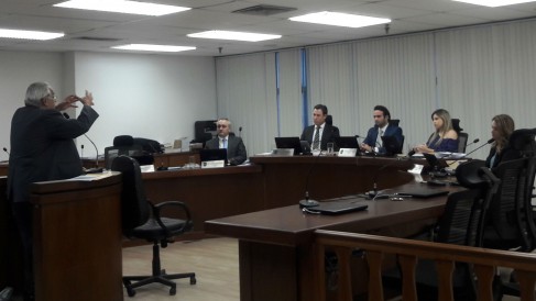 Leia mais sobre o artigo Vasco perde seis mandos de campo, São Januário segue interditado e Fla é multado em R$ 5 mil