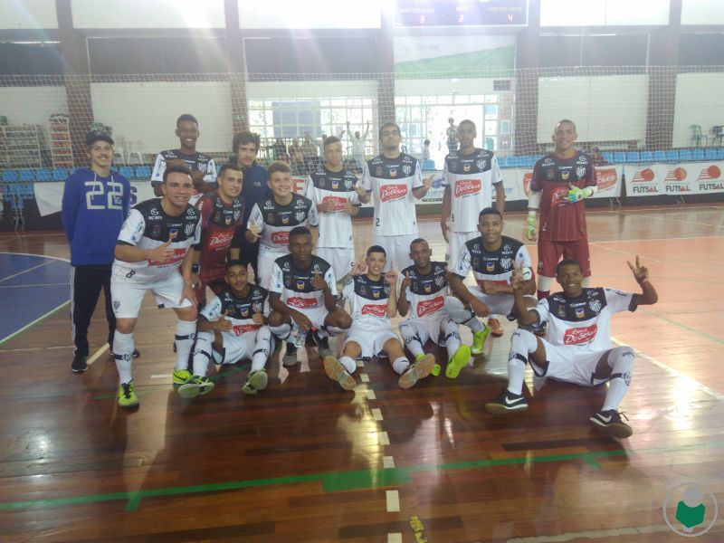 Leia mais sobre o artigo Futsal: veja melhores momentos de Tupi 5 x 5 Bom Pastor e como ficou Estadual Sub-20