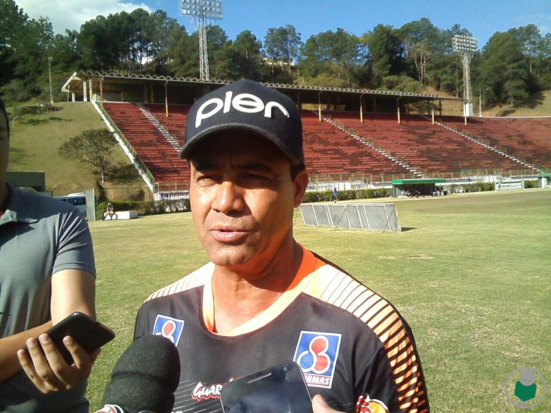 Leia mais sobre o artigo Tupi pode ter até quatro desfalques. Aílton receita “guerrear e batalhar demais para conseguir o objetivo”