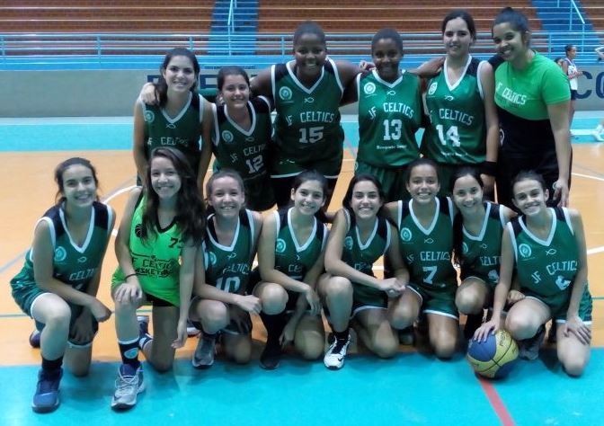 Leia mais sobre o artigo Com virada espetacular, meninas do JF Celtics conquistam bronze no Estadual Sub-15 de basquete
