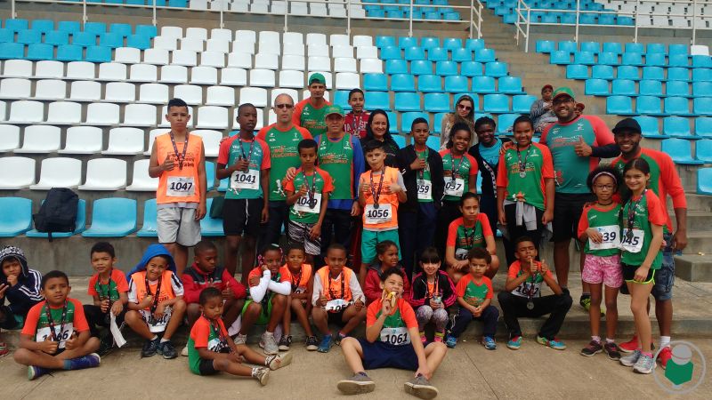 Leia mais sobre o artigo Evento de atletismo na UFJF reúne mais de 300. Veja entrevistas, resultados e galeria de fotos
