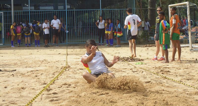 Leia mais sobre o artigo Estudantes de escolas rurais participam de evento esportivo em Juiz de Fora