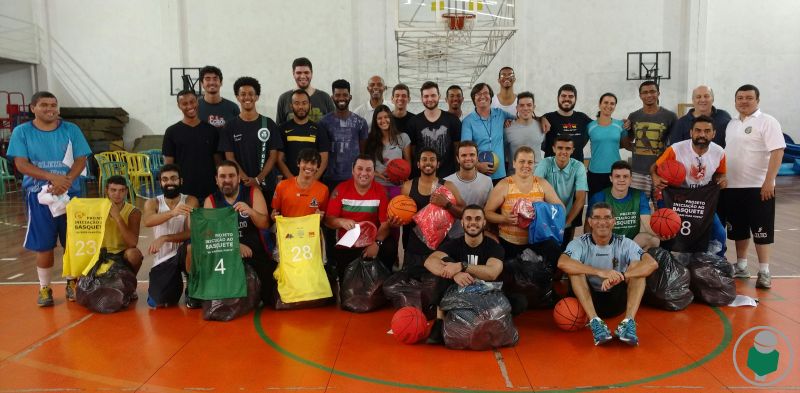 Leia mais sobre o artigo Com vídeo! Curso na Faefid-UFJF aponta para fortalecimento do basquete na cidade e região