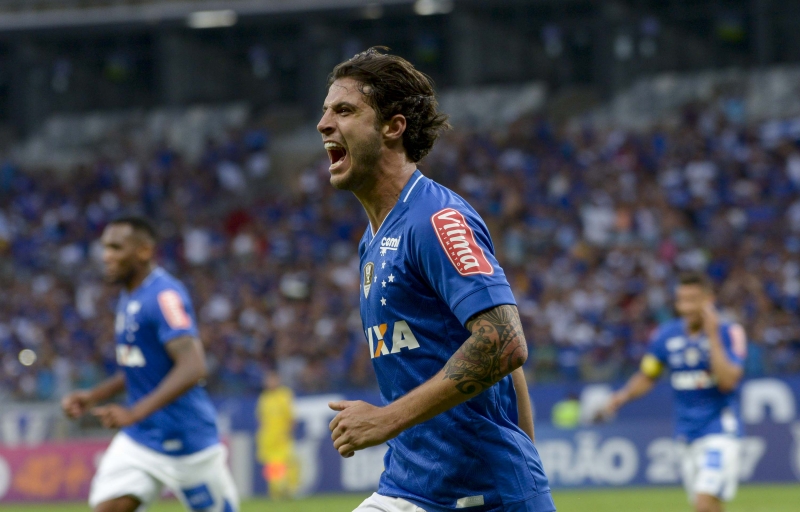 Leia mais sobre o artigo Especial Toque de Bola! Ex-Tupi e Baeta, Hudson mostra personalidade e brilha no Cruzeiro