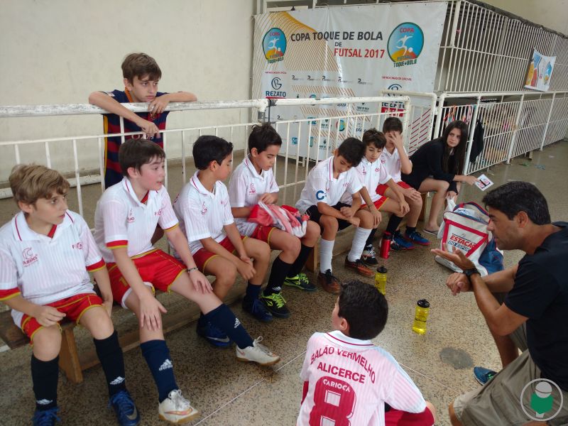 Leia mais sobre o artigo Com vídeos! Sucesso dentro e fora da quadra, Copa Toque de Bola de Futsal promete emoção na reta final